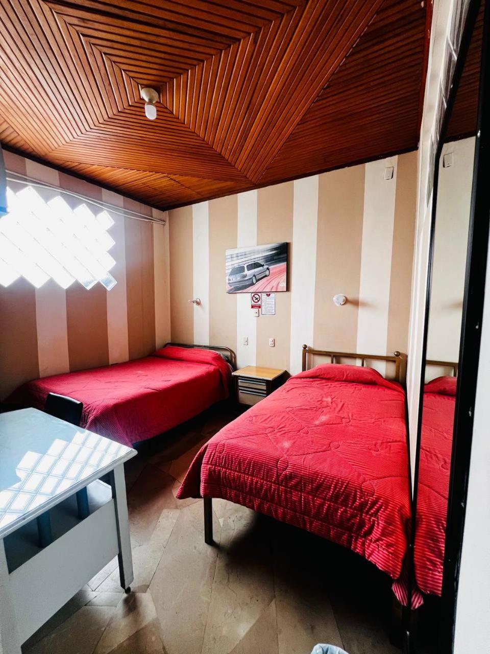 Hotel Metropolitano Loja Room photo