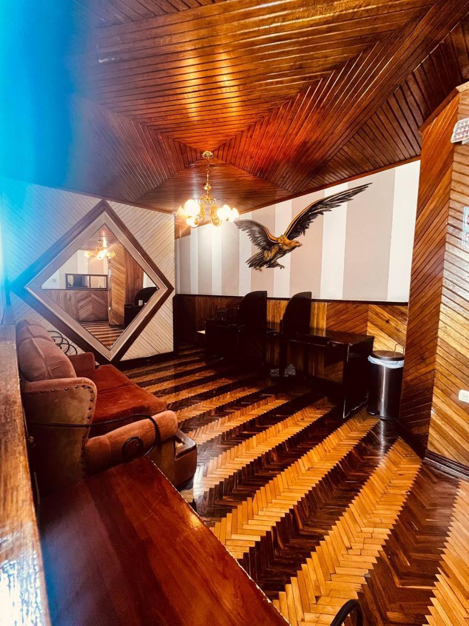 Hotel Metropolitano Loja Exterior photo