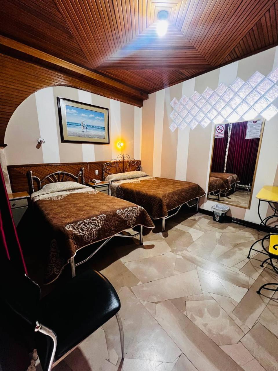 Hotel Metropolitano Loja Room photo