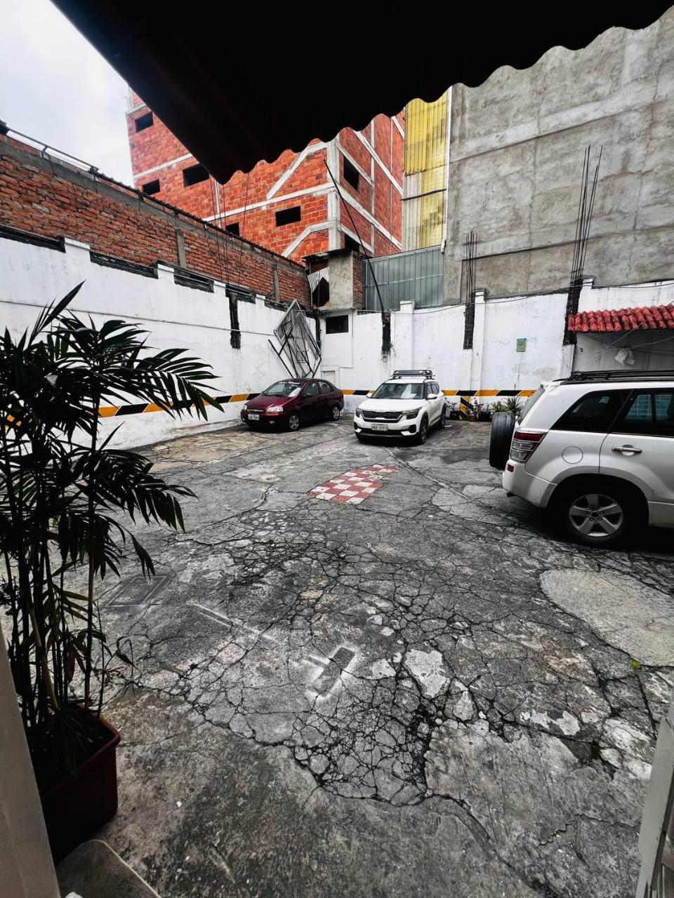 Hotel Metropolitano Loja Room photo