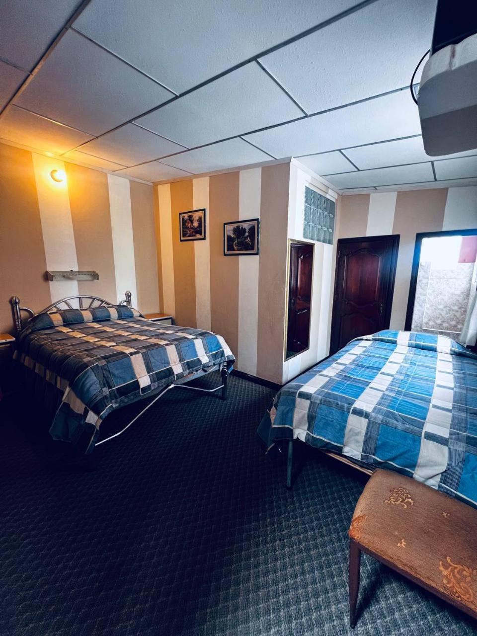 Hotel Metropolitano Loja Room photo